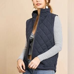 Umgee Navy Quilted Vest Size XL